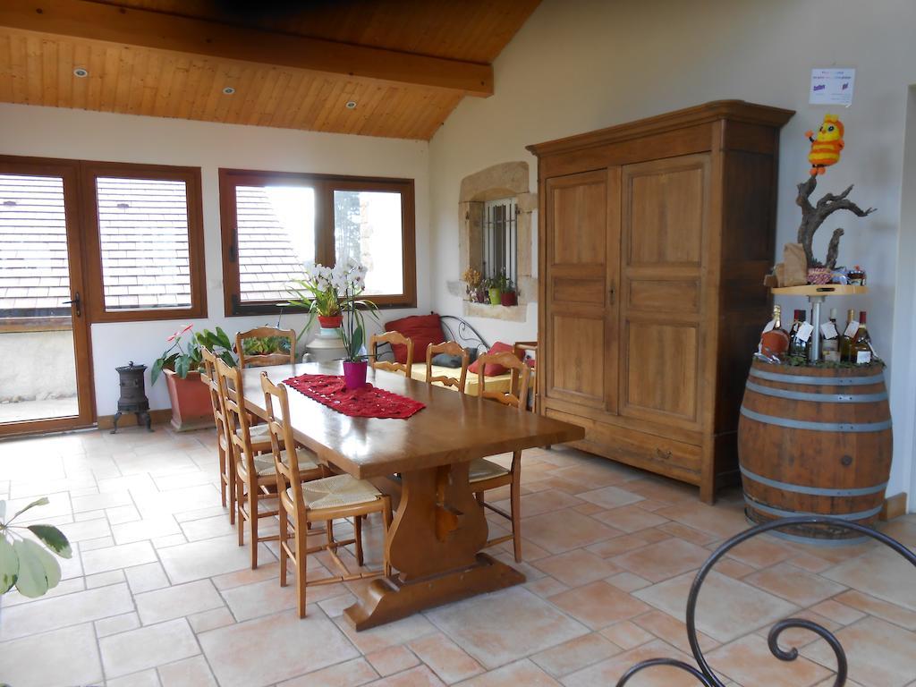 La Ferme De Montard Bed & Breakfast Montmorot Exterior foto