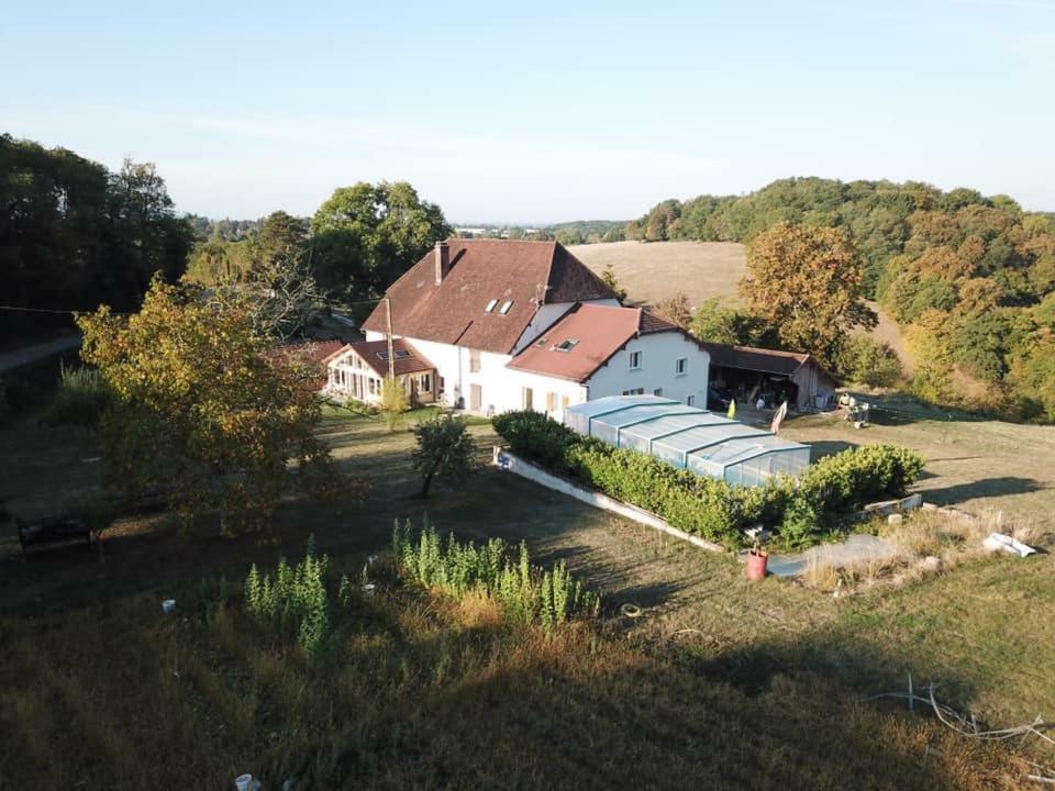 La Ferme De Montard Bed & Breakfast Montmorot Exterior foto